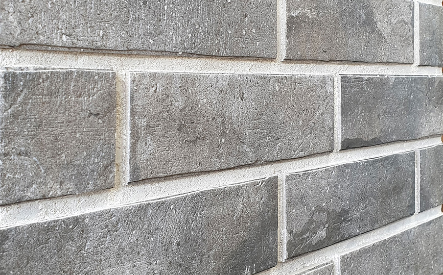 Фото Клинкерная плитка под кирпич INTERBAU Brick Loft, INT 575 Felsgrau, 240*71*10 мм