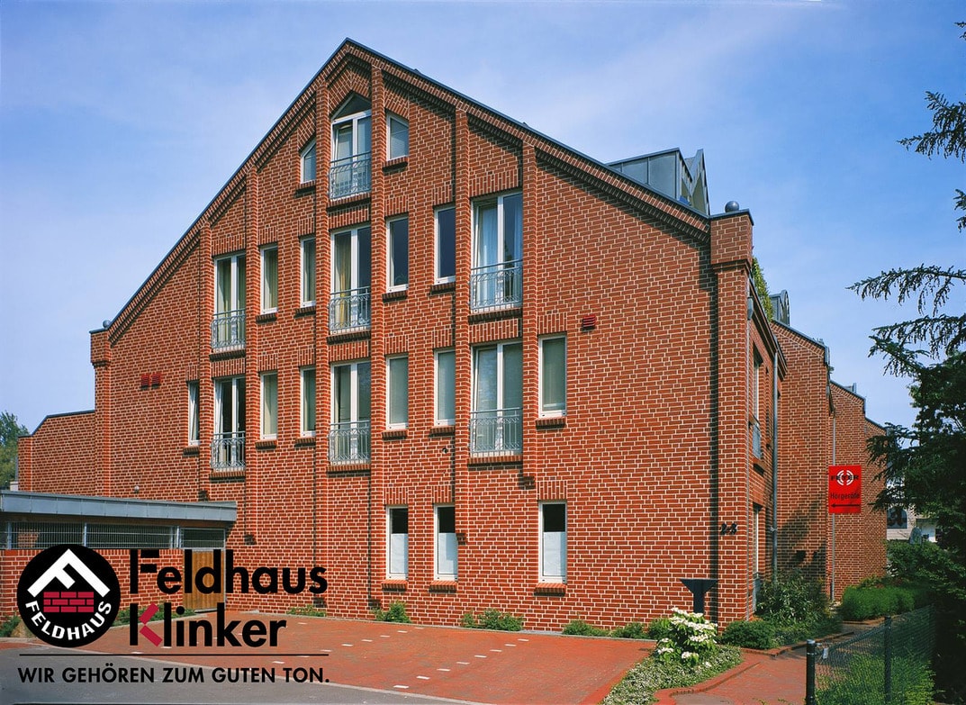 Фото Клинкерная плитка под кирпич Feldhaus Klinker NF 9 R400 carmesi liso 240*71*9 мм