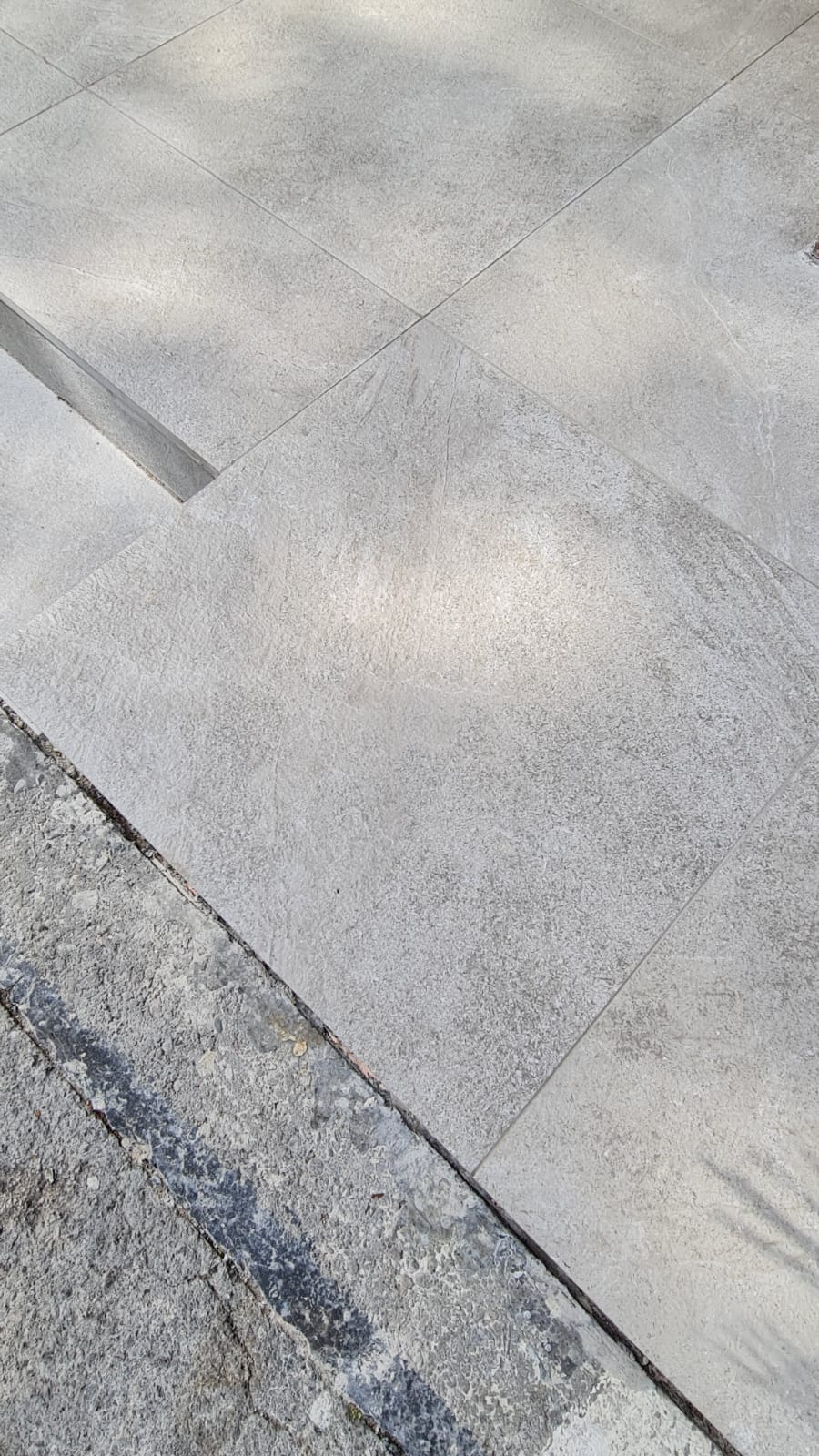 Фото Керамогранит Atlas Concorde Cliff Grigio LASTRA, 600*600*20 мм