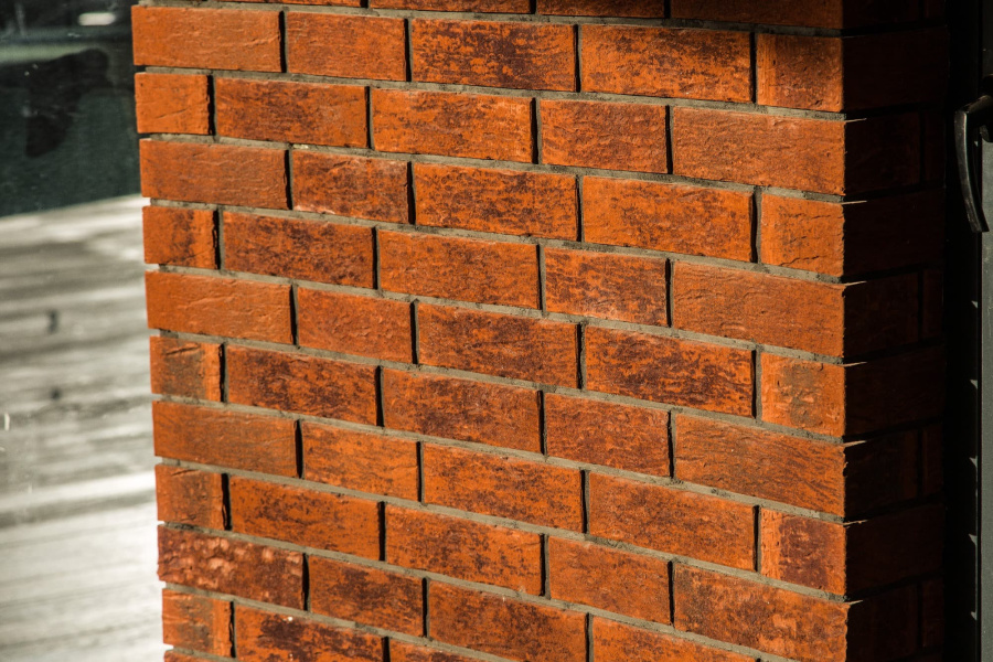 Фото Клинкерная плитка под кирпич King Klinker Old Castle Deep purple HF08 240*71*10 мм