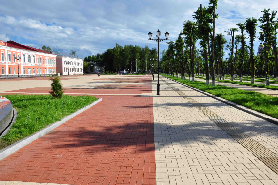 Фото Тротуарная клинкерная брусчатка ЛСР Лондон красный, 200*100*50 мм
