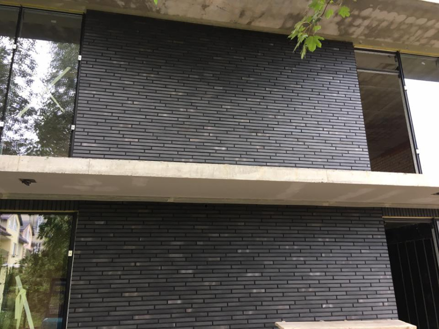 Фото Клинкерная плитка под кирпич Stroeher Riegel 50, 456 schwarz-blau, 490*40*14 мм