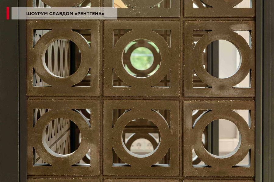 Фото Декоративный бриз-блок Mesterra Кобого / Cobogo 0101, черный, 250*250 мм