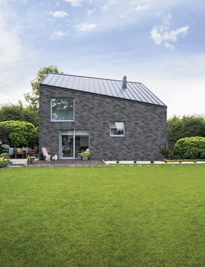 Фото Клинкерная плитка под кирпич King Klinker Dream House 37 Black Jack NF, 240*71*10 мм