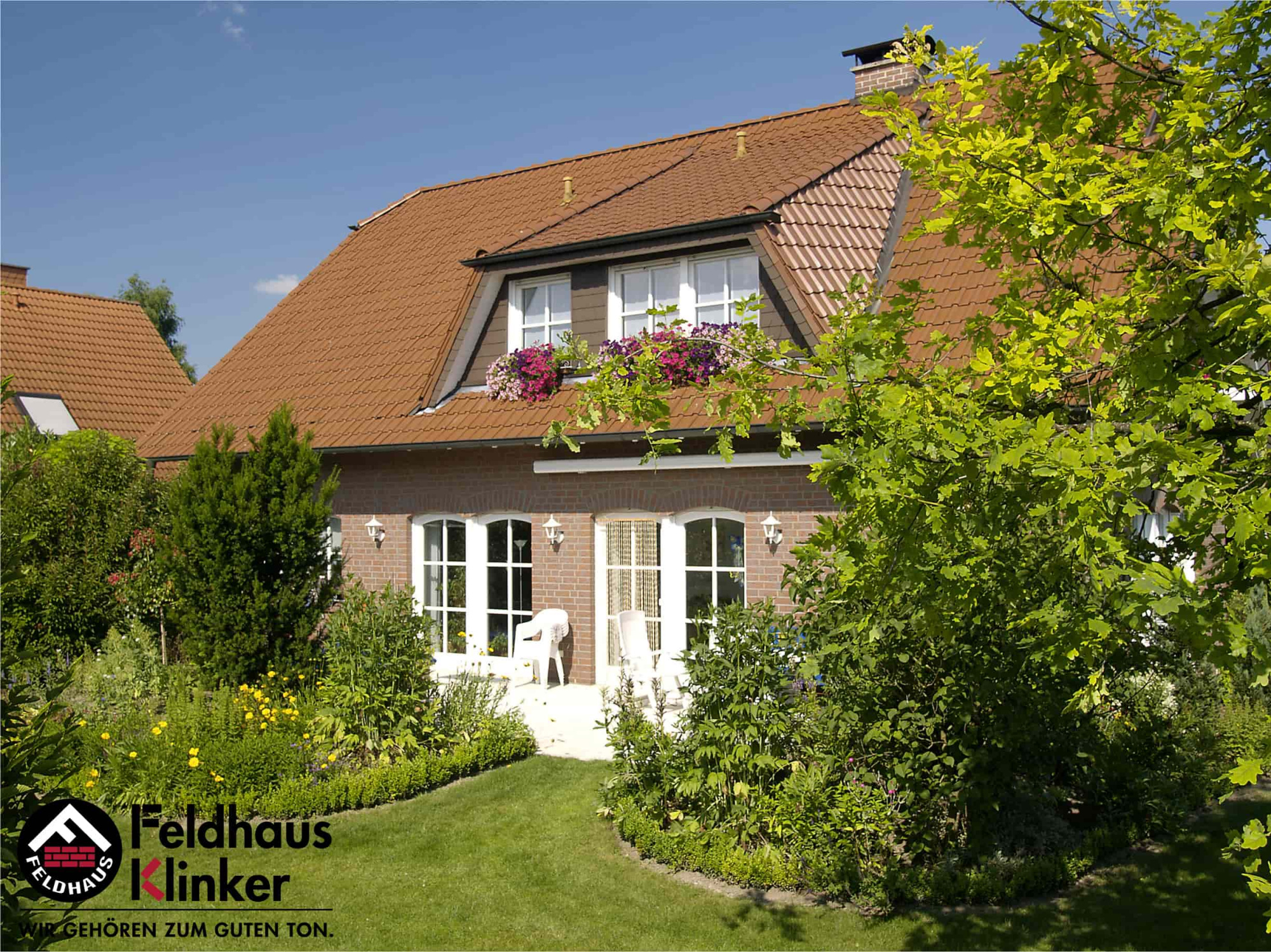 Фото Клинкерная плитка под кирпич Feldhaus Klinker NF 9 R335 carmesi antic mana 240*71*9 мм